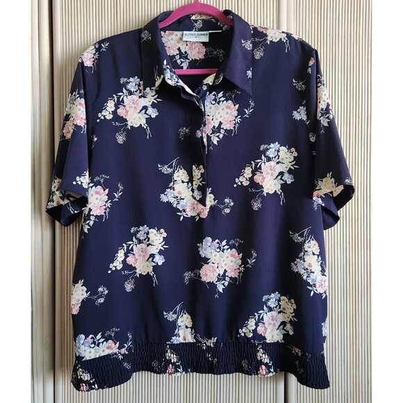 Alfred Dunner Tops - Alfred Dunner Women's Top Size 16 Navy Blue Floral Bouquets Polo Button Style